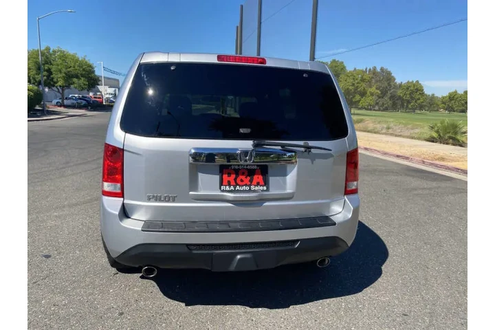 $13750 : 2012 Pilot EX-L image 6