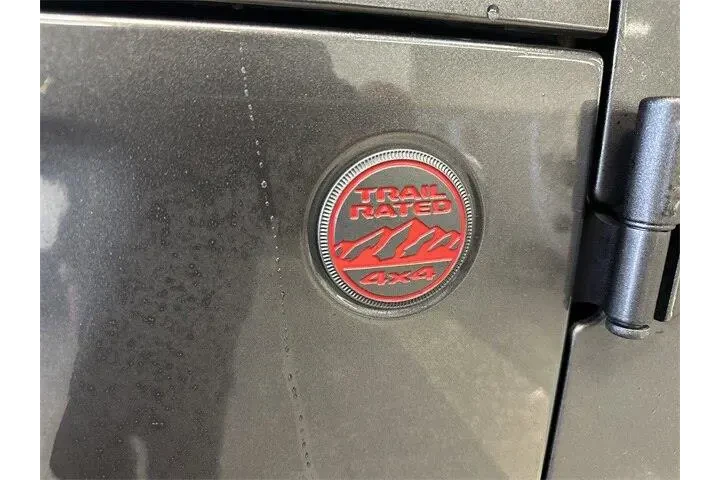 $37000 : Jeep Wrangler Unlimited 2021 image 6