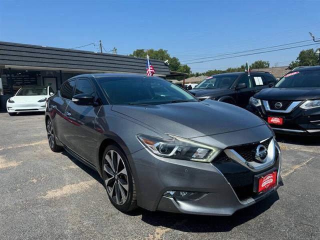 $17499 : 2017 Maxima 3.5 SR image 5