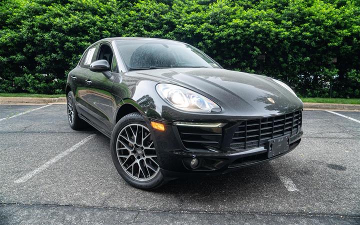 $26000 : 2016 PORSCHE MACAN image 2