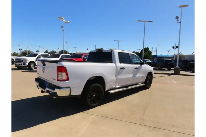 $34999 : Ram 1500 2023 4x4 Big Horn 4 image 9