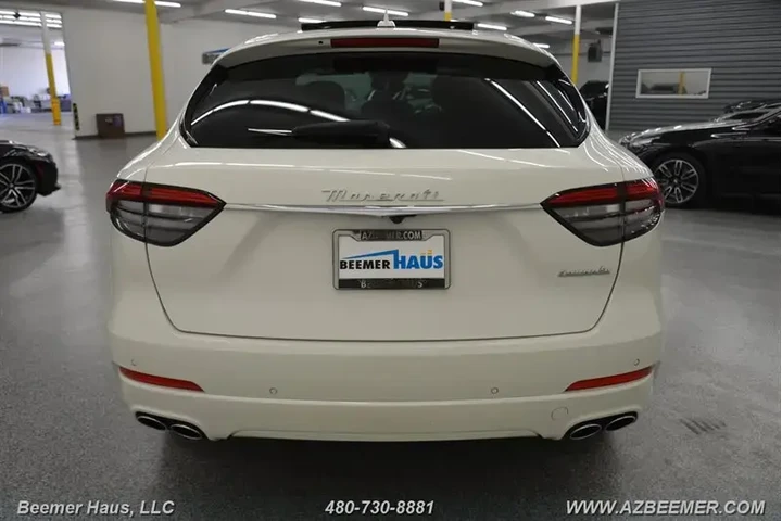 $27998 : Maserati Levante 2022 AWD GT image 10