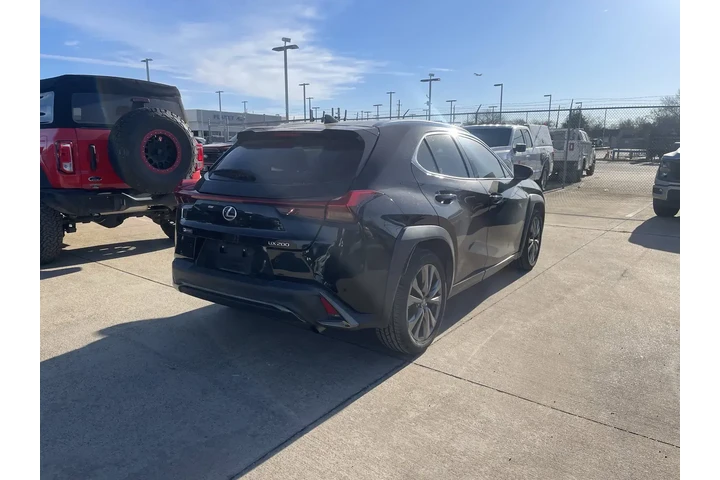 $25759 : Lexus UX 200 2019 4dr Crosso image 3