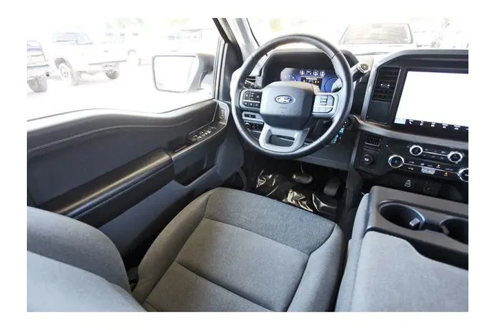 $39992 : Ford F-150 2025 4x2 XLT 4dr image 7