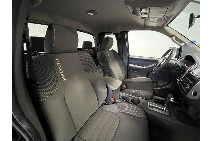 $17976 : Nissan Frontier 2015 4x2 Des image 9