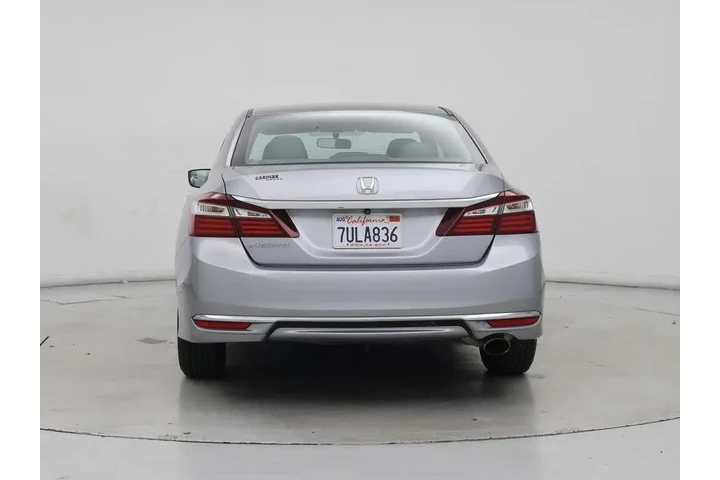 $19998 : Honda Accord 2016 LX 4dr Sed image 6
