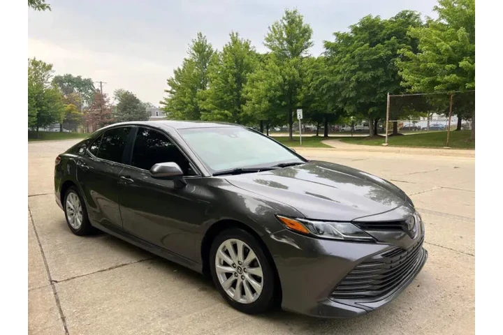 $14997 : 2020 Camry LE image 5