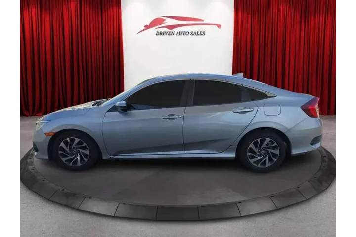 $13999 : 2018 Civic EX image 9