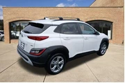 $19000 : Hyundai KONA 2022 AWD SEL 4d thumbnail