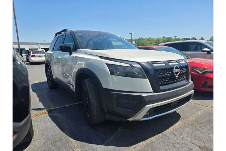 $37500 : Nissan Pathfinder 2024 AWD R image 3