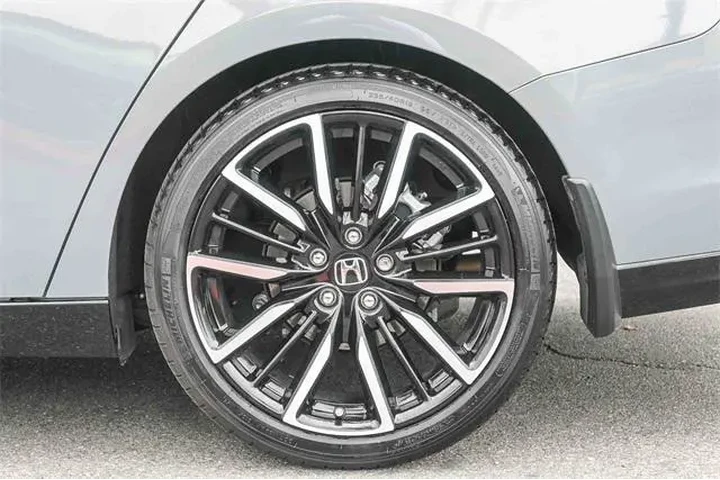 $29000 : Honda Accord Hybrid 2024 Tou image 10