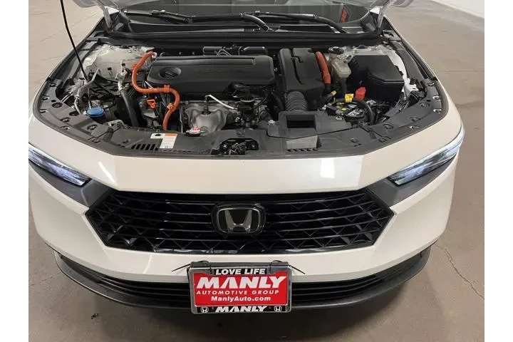 $27722 : Honda Accord Hybrid 2024 Spo image 9