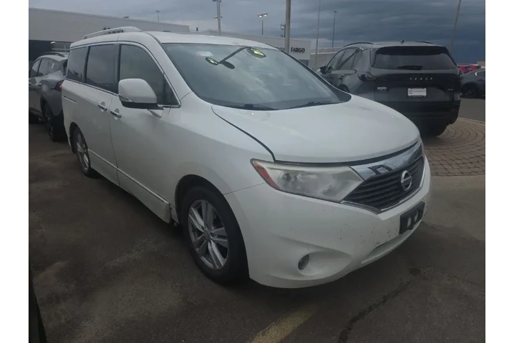 2013 Quest 3.5 SL image 1