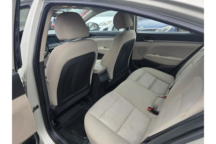 $5900 : 2017 Elantra Value Edition 6A image 8