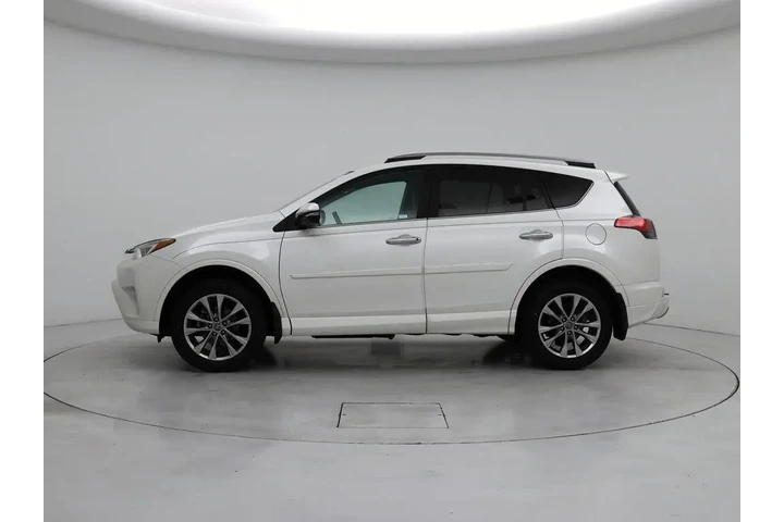 $24998 : Toyota RAV4 2017 Platinum 4d image 3