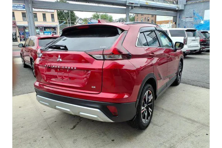 $21723 : Mitsubishi Eclipse Cross 202 image 7