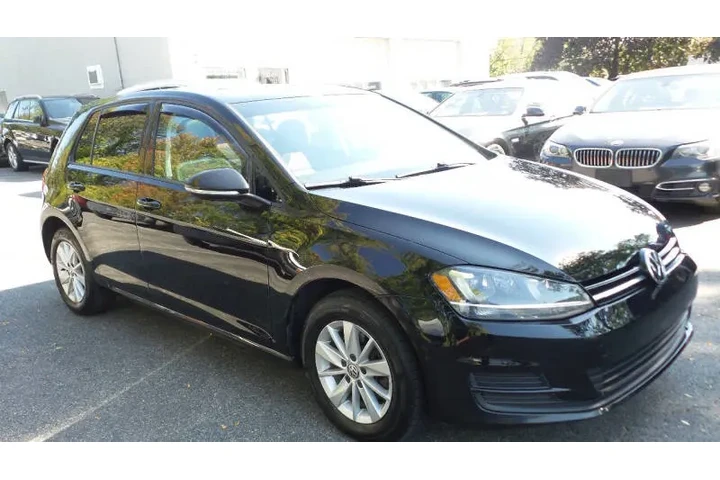 $10900 : 2015 Golf TSI S image 3