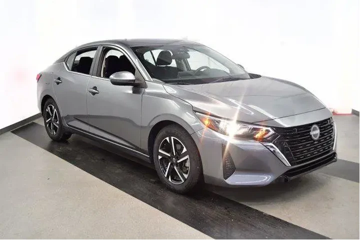 $20994 : Nissan Sentra 2024 SV 4dr Se image 2