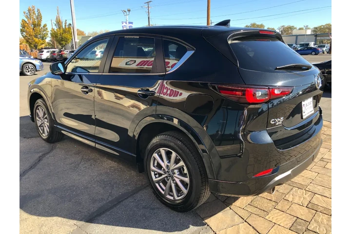 $23887 : 2024 CX-5 Select image 5