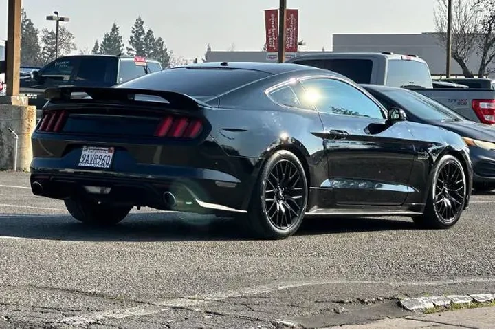 $25000 : Ford Mustang 2017 GT Premium image 2