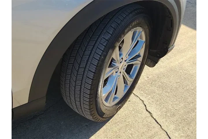 $30817 : Ford Explorer 2024 Limited 4 image 7