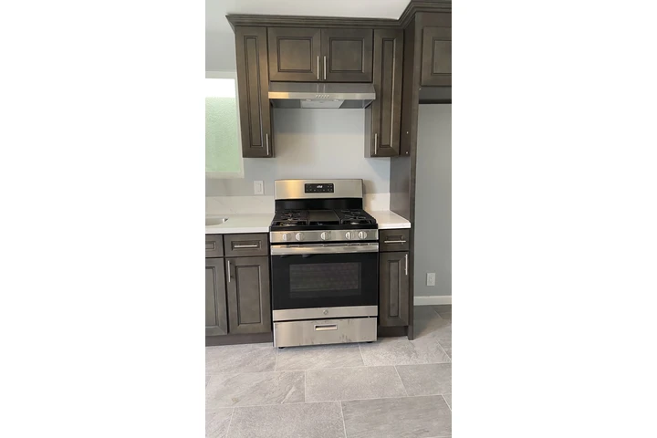 $2000 : Rento Casa Pequena-Parejas image 2