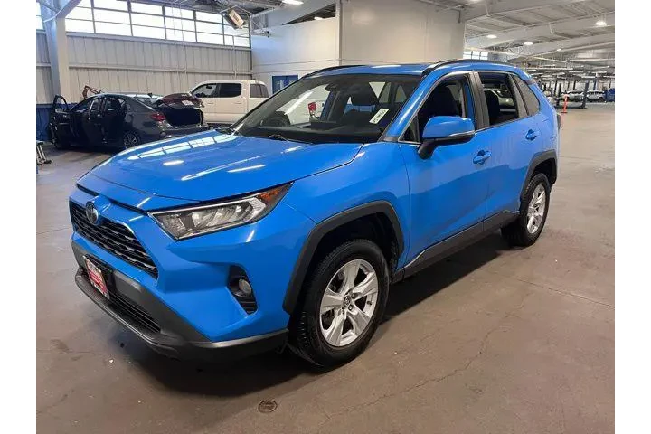 $22536 : Toyota RAV4 2019 AWD XLE 4dr image 7