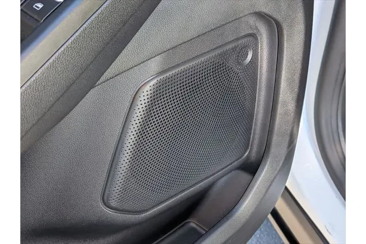 $21668 : Ford Escape Hybrid 2022 SE 4 image 10