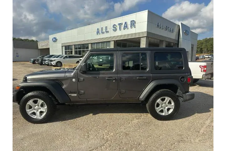 $27990 : Jeep Wrangler Unlimited 2021 image 8