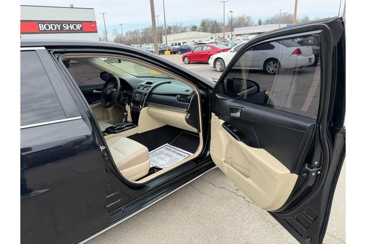 $7980 : 2014 Camry LE image 8