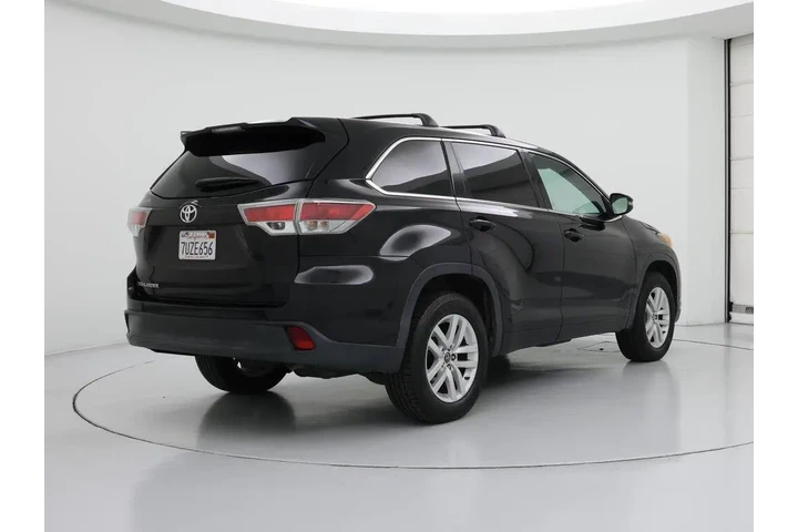 $16998 : Toyota Highlander 2016 LE 4d image 8