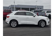 $25690 : Audi Q3 2024 AWD quattro S l thumbnail