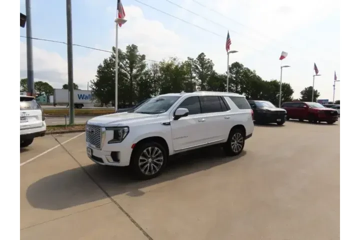 $36911 : GMC Yukon 2021 4x2 Denali 4d image 2