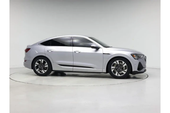 $32998 : Audi e-tron Sportback 2022 A image 7