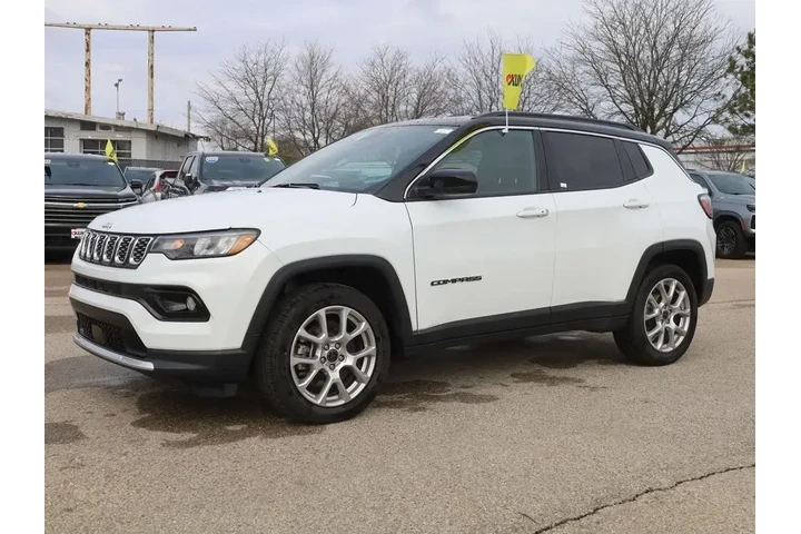$24277 : Jeep Compass 2025 4x4 Limite image 5