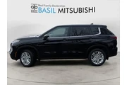 $24985 : Mitsubishi Outlander 2024 AW thumbnail