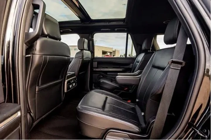 $26700 : Ford Expedition 2020 4x2 XLT image 9