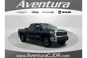 Toyota Tundra 2018 4x4 SR5 4 en Miami