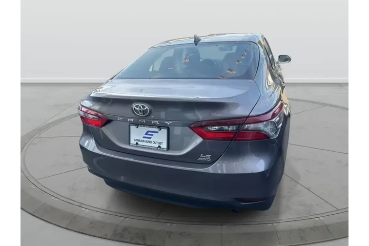 $21990 : Toyota Camry 2024 AWD LE 4dr image 7