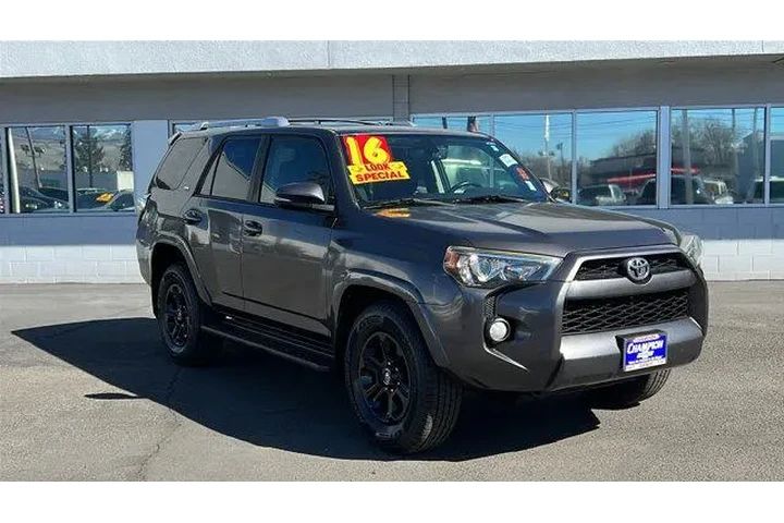 $25484 : Toyota 4Runner 2016 4x2 SR5 image 3