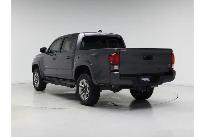 $28998 : Toyota Tacoma 2022 4x2 SR5 V image 2