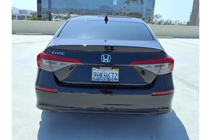 $21950 : Honda Civic 2023 LX 4dr Seda image 5