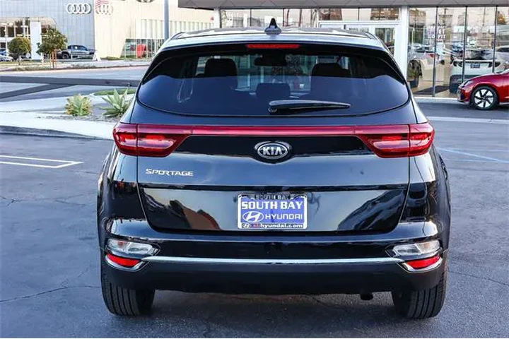 $12799 : Kia Sportage 2021 LX 4dr SUV image 5