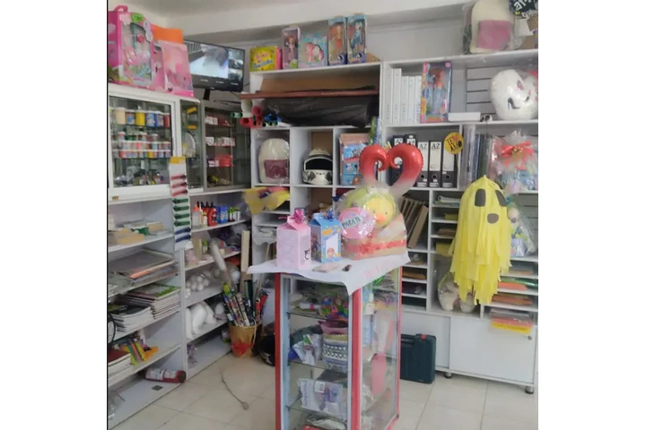 $38000000 : Venta papeleria/corresponsal image 3