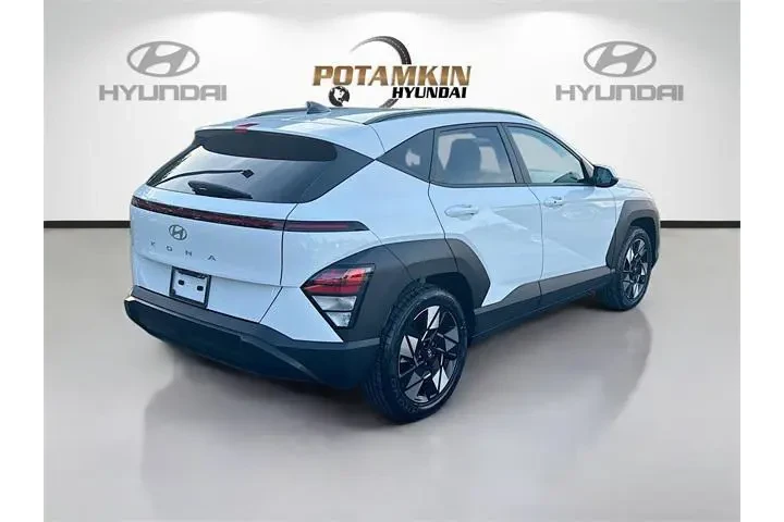 $17263 : Hyundai KONA 2024 SEL 4dr Cr image 5