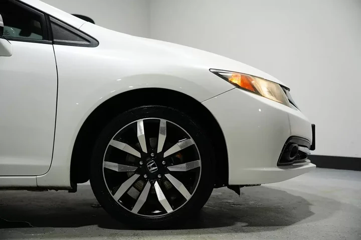 $13332 : 2015 Civic Sedan image 7