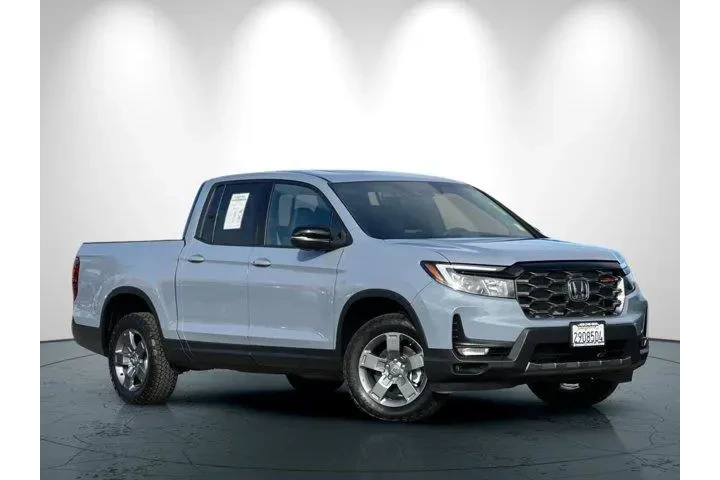 $39994 : Honda Ridgeline 2025 AWD Tra image 2