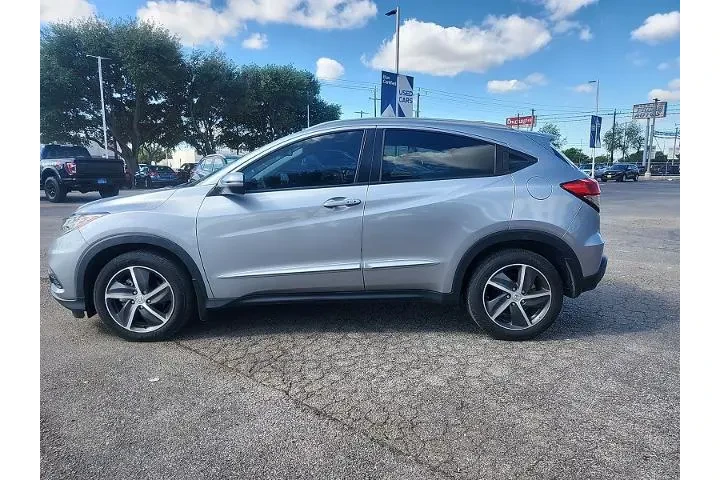 $20997 : Honda HR-V 2022 EX 4dr Cross image 1