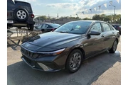 2024 Elantra SEL thumbnail