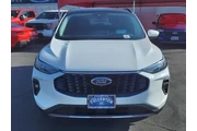 $28999 : Ford Escape Plug-In Hybrid 2 thumbnail